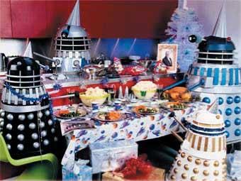 Dalek b-day.jpg