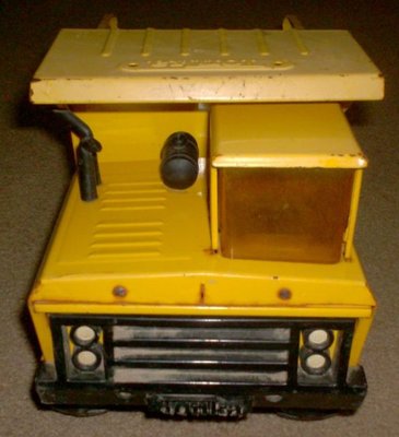 Tonka dump truck front.JPG